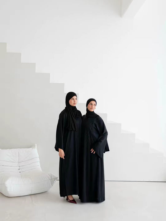 Abaya Layali – Front Design