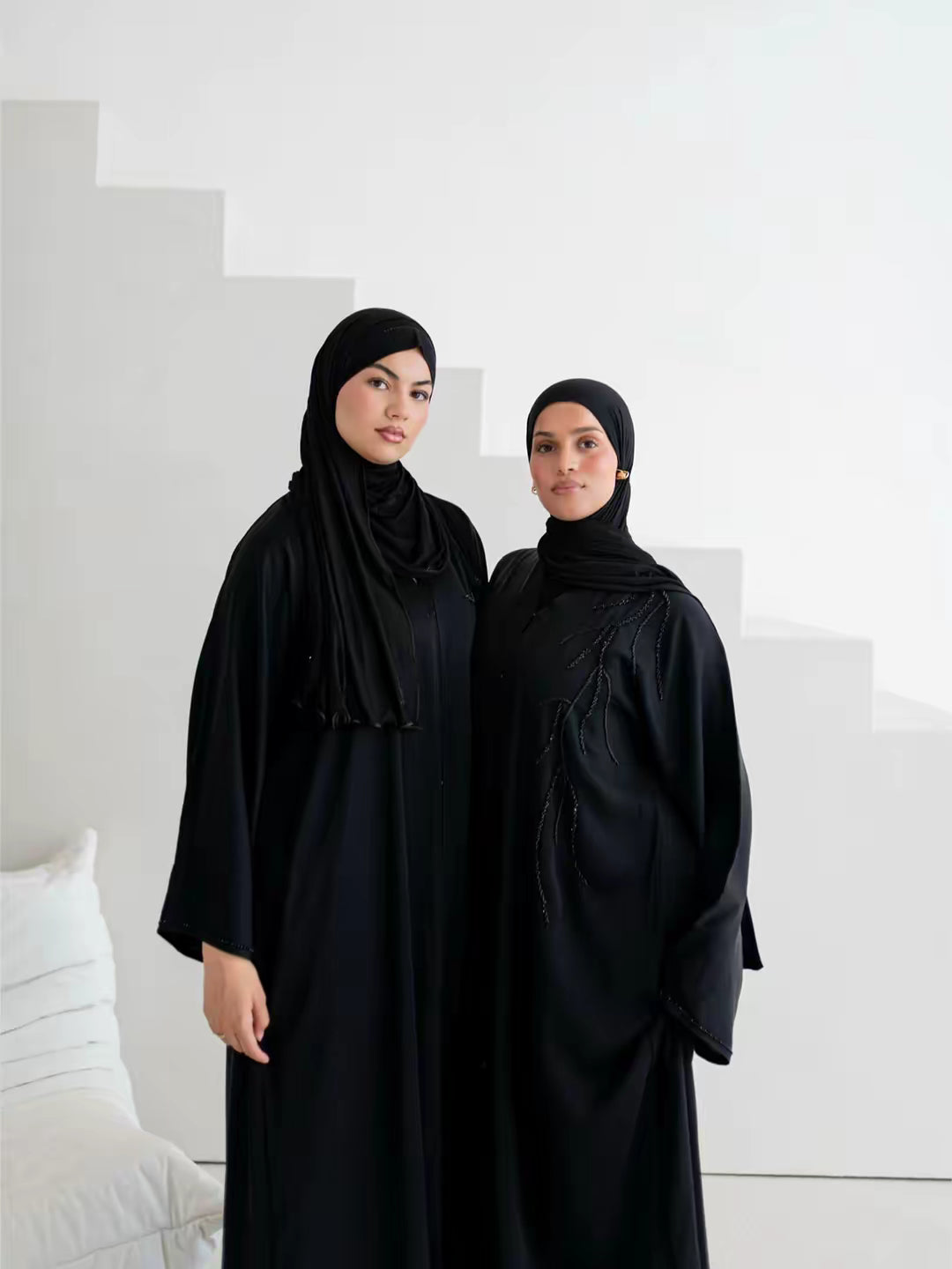 Abaya Layali – Front Design